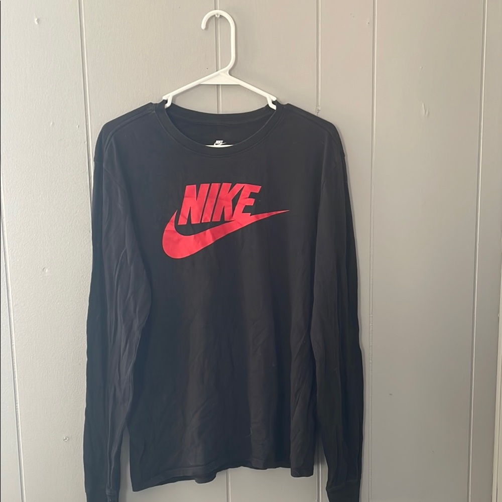 Long sleeve Nike shirt
